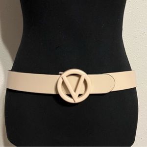 Authentic Valentino V logo belt. NWOT. Light beige